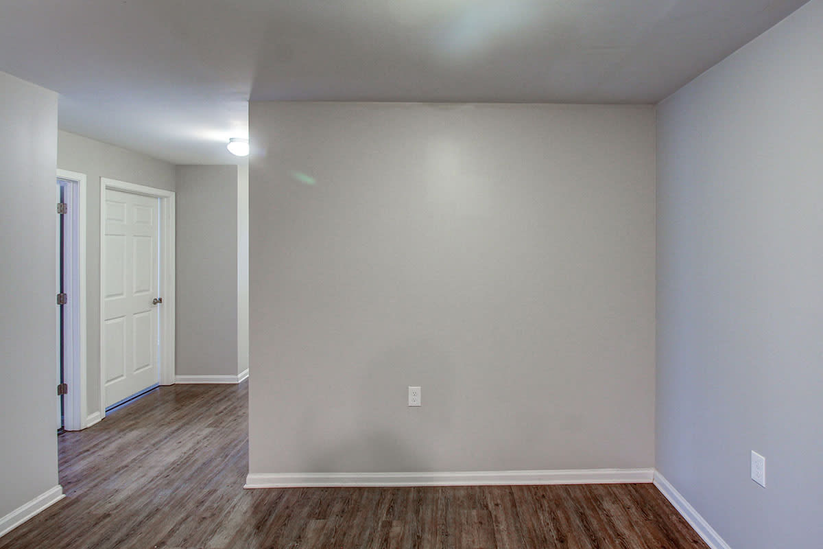 Photos and Video of Northside Drive Apartments in Crossville, TN